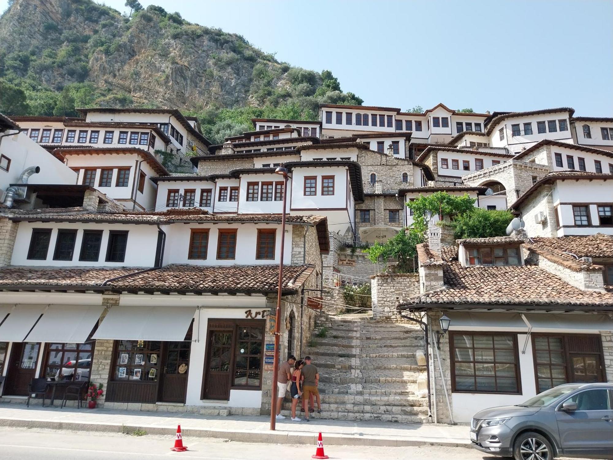 Guest House J.Prifti 培拉特 外观 照片